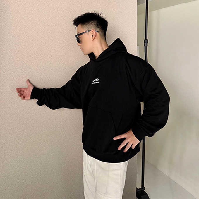 balenciaga chest logo print hooded sweatshirt